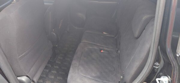 Toyota Ractis 2007 Automatico Naftero 1.5 Full velocidad Máxima 180km/h - Imagen 4