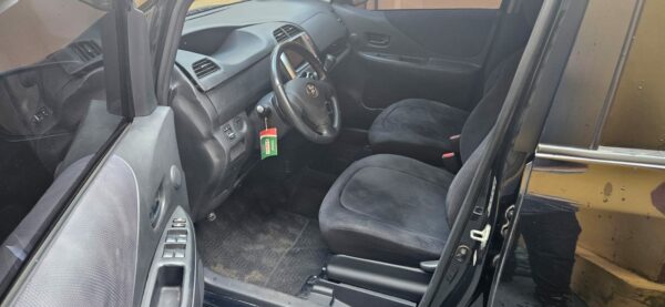 Toyota Ractis 2007 Automatico Naftero 1.5 Full velocidad Máxima 180km/h - Imagen 6