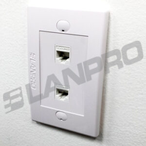 Faceplate Tapa plastica Vertical 2 puertos Blanco